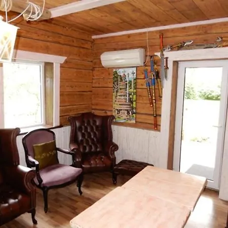 Traditional House With The Sauna And Free Parking *